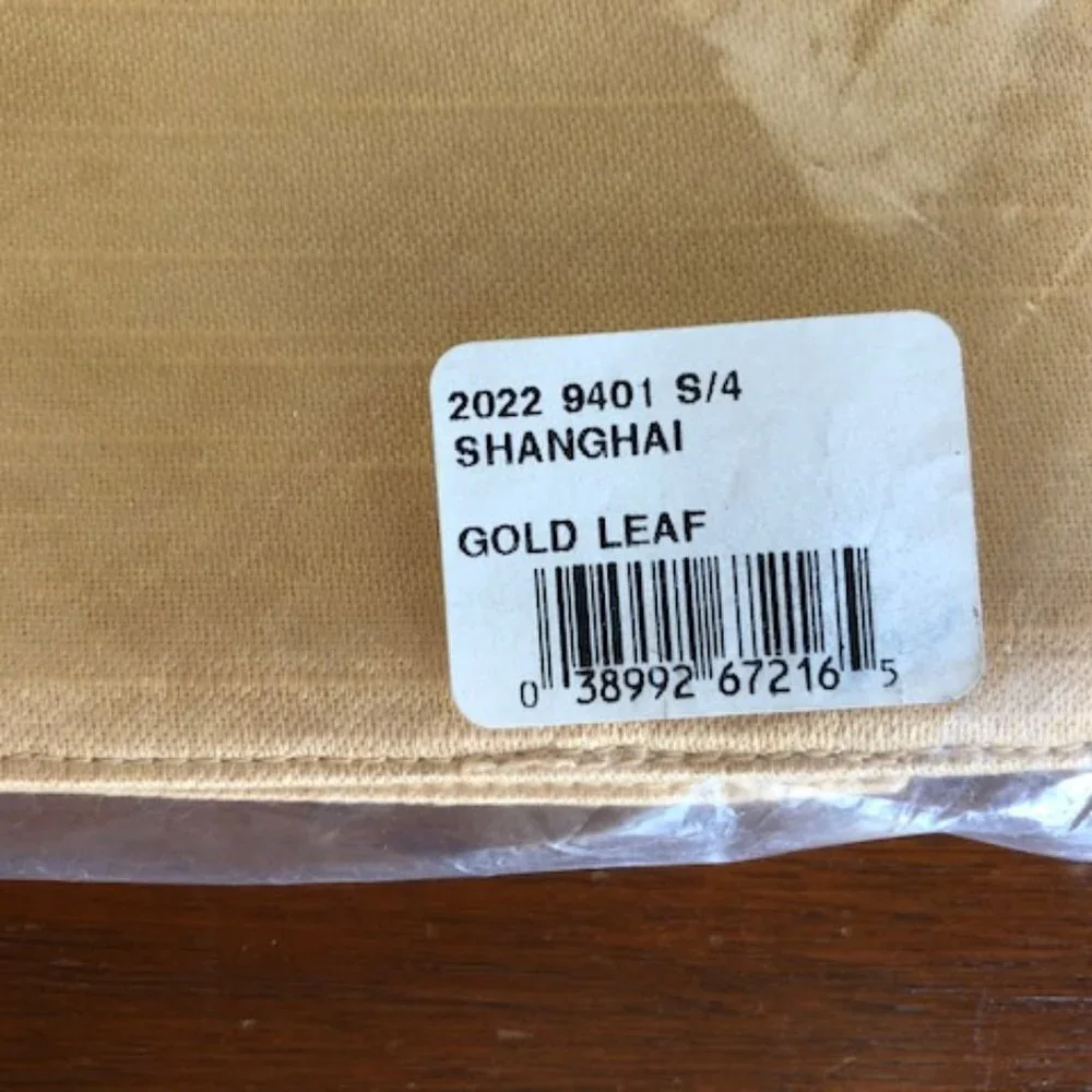 WATERFORD Linens Shanghai Gold Leaf Beaded Napkins 4
